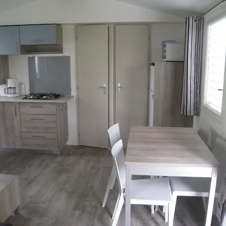 Mobil-home Cosy Avec Terrasse Au Bord De L'etang De Parroy, Ideal Pour Familles Et Amateurs De Nature Et Loisirs - Fr-1-584-307